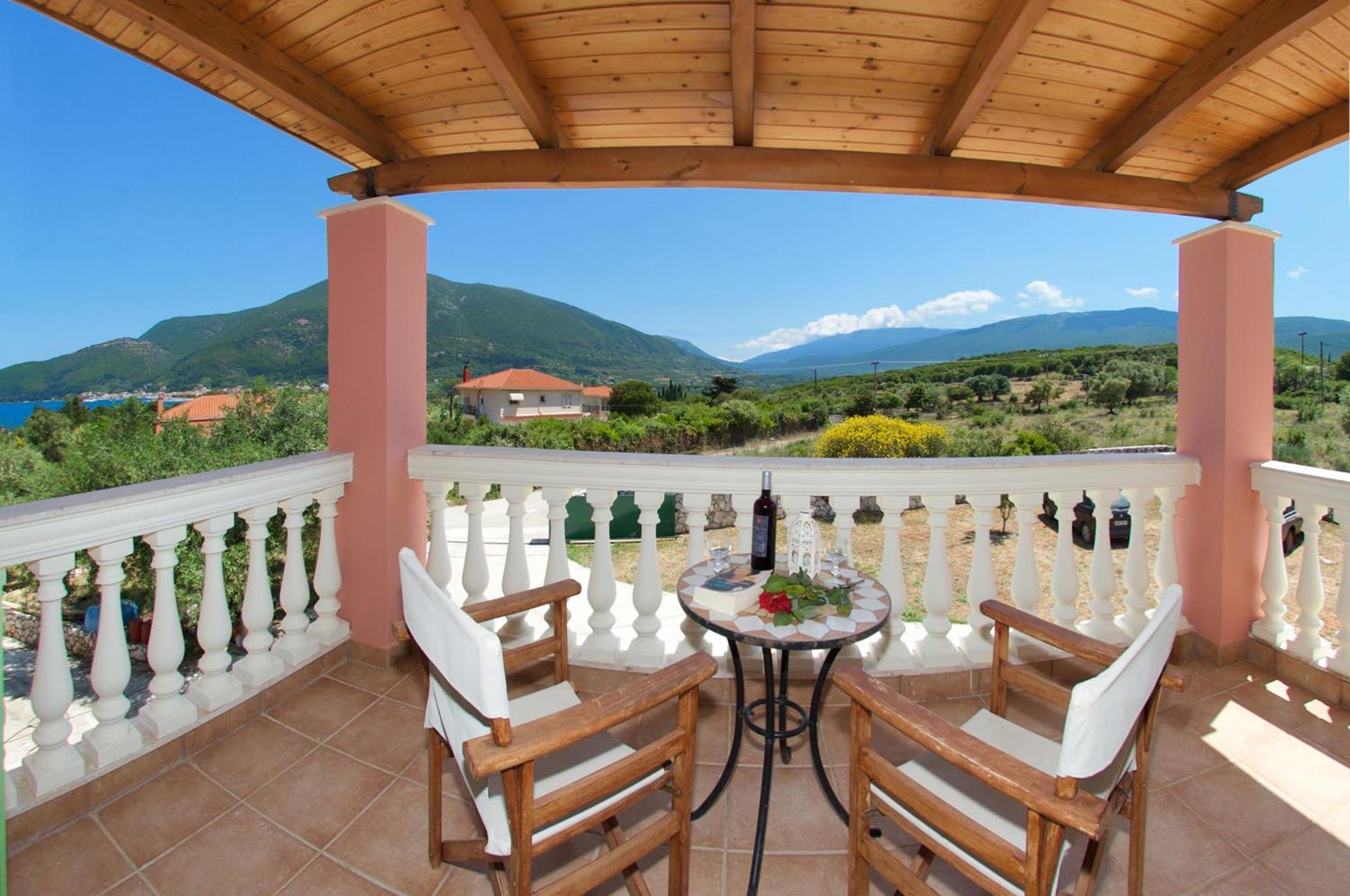 Iliachtides Villas Karavomylos Rom bilde