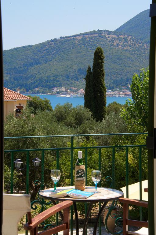 Iliachtides Villas Karavomylos Rom bilde