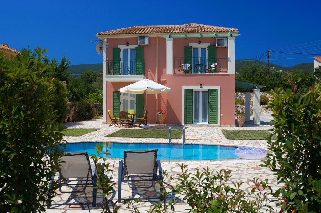 Iliachtides Villas Karavomylos Rom bilde